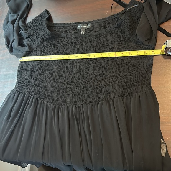 Love & Legend Black Sheer Long Sleeve Smocked Off the Shoulders Blouse Size 20 - Picture 12 of 15